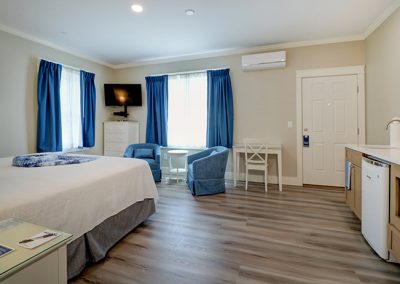 Room 73, view from the interior of the room.